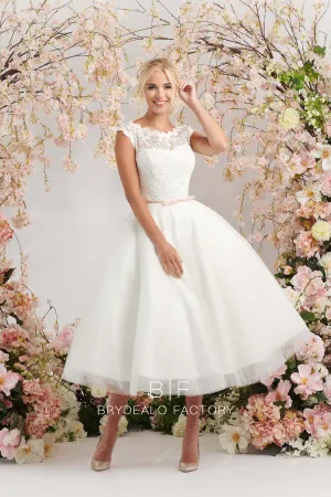 Designer Lace Cap Sleeves Stylish Tea-Length Bridal Dress