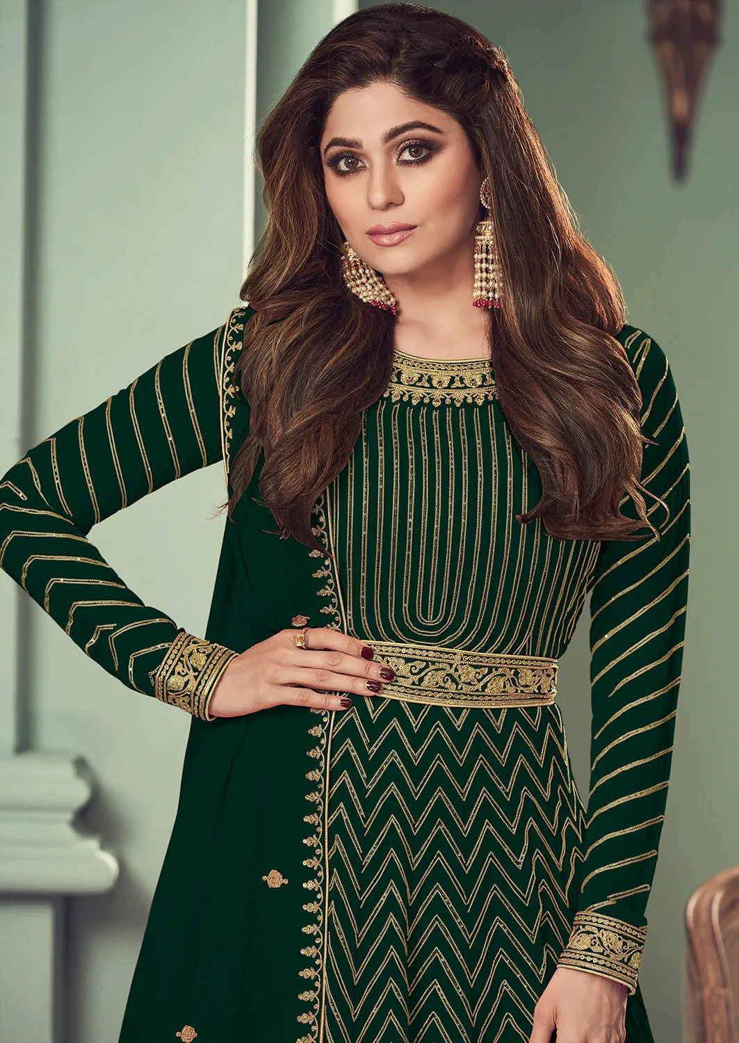 Green Belt Style Anarkali Featuring Shamita Shetty