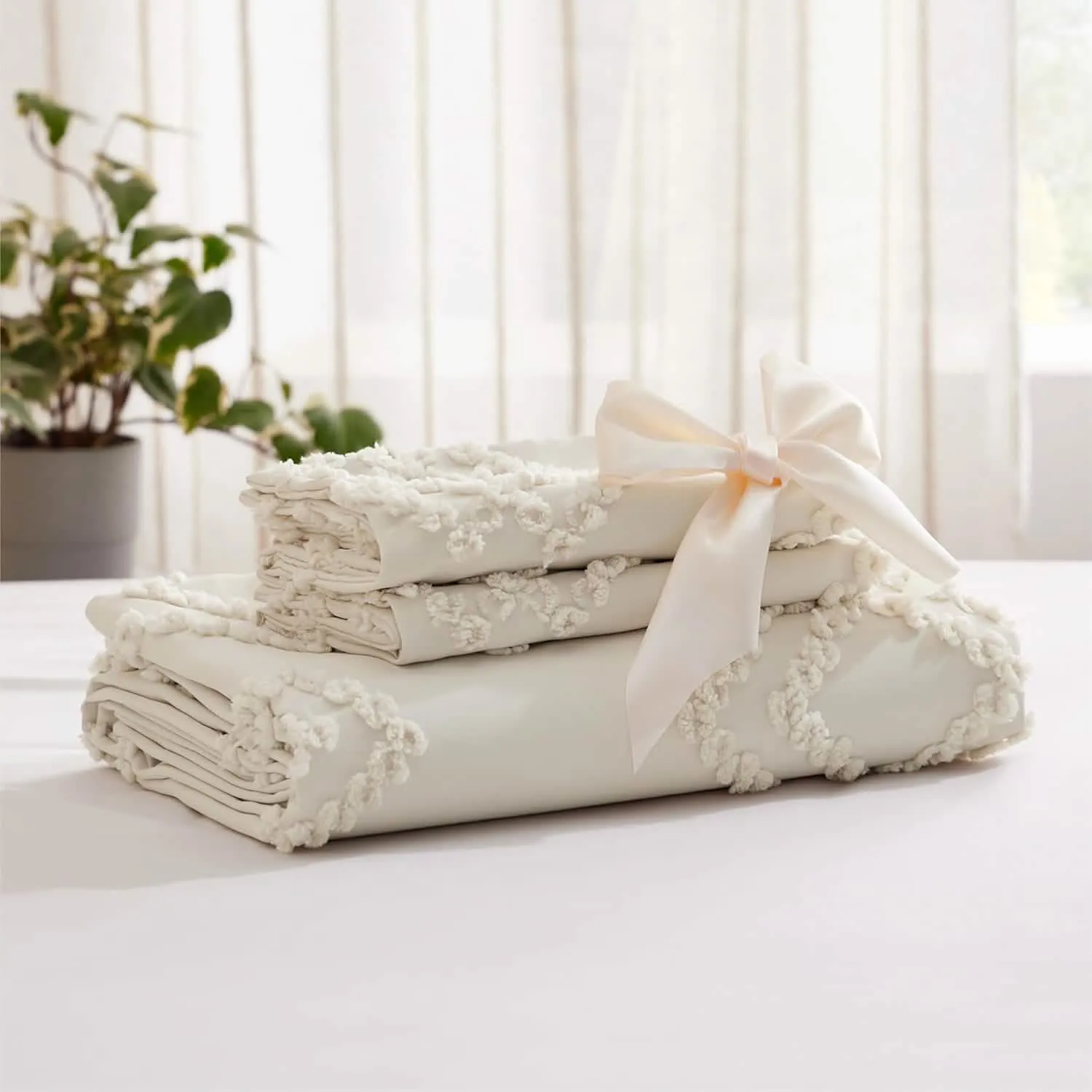 Tufted Embroidery Duvet Cover Set